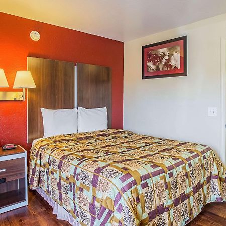 Rodeway Inn Nashville Airport South エクステリア 写真