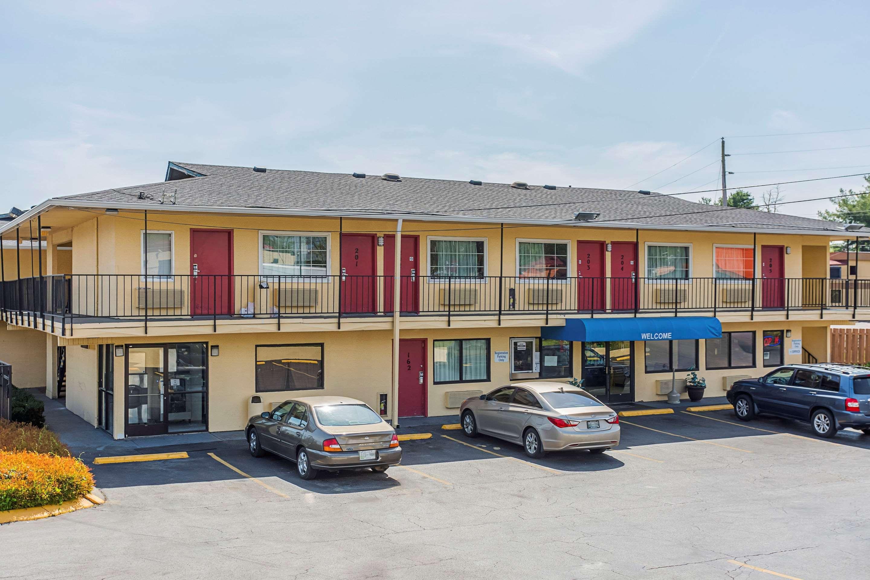 Rodeway Inn Nashville Airport South エクステリア 写真