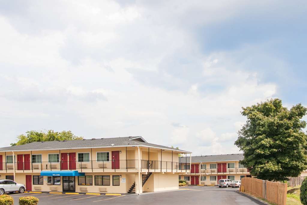 Rodeway Inn Nashville Airport South エクステリア 写真